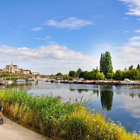 Modernité cœur du centre-ville Auxerre Esterno foto